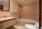 Spacious Three Bedroom Apartment In Bay La Sun (Marina Tower) with Canal View-thumb image5
