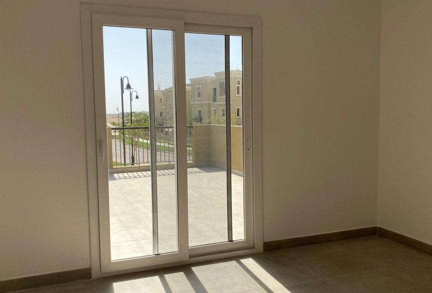 Modern Three Bedroom Paired Home in Al Waha Springs-big4