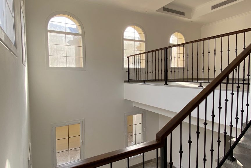 Modern Five Bedroom Villa in the Exclusive Royal Greens (Al-Murooj) Community-big5