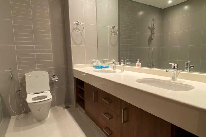Luxurious Six Bedroom Villa in the Exclusive Royal Greens (Al-Murooj) Community-big13
