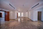 Luxury Villa Near a Golf Course In Al Murooj-thumb image5
