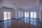 Luxurious Villa Overlooking the golf Course-thumb image2