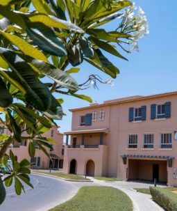 Modern Three Bedroom Town Houses In Al Waha